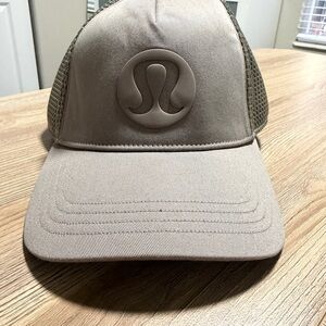 lululemon athletica Beige Mesh Back Hat